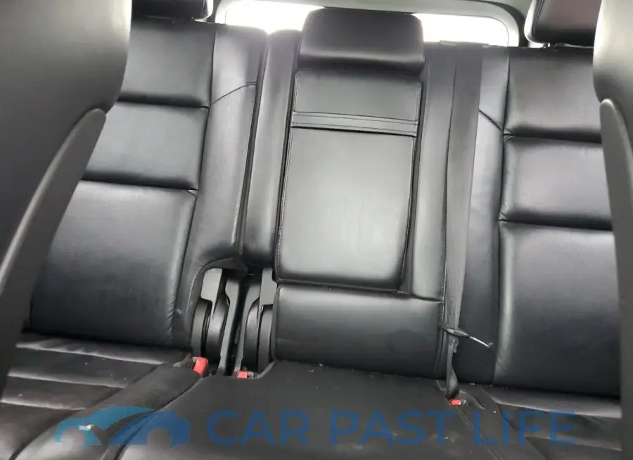 1C4RJFBG3JC215373# 10