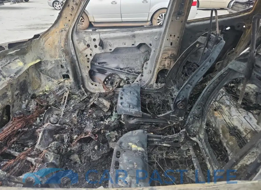 ZACCJBCB8HPE72049# 7