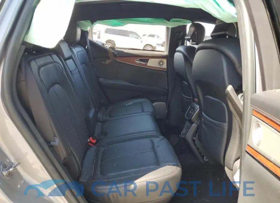 2LMPJ9JPXLBL01759# 11