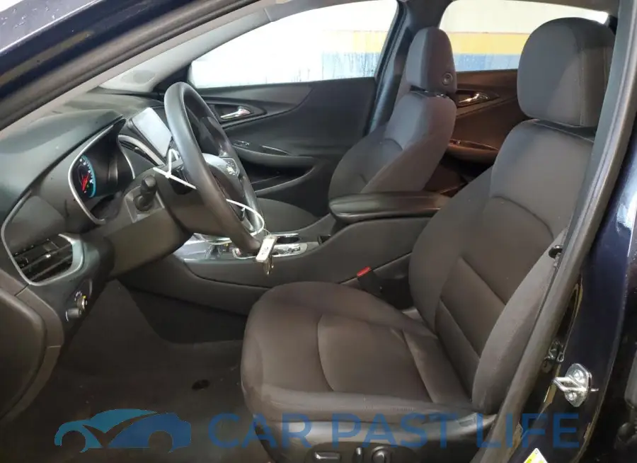 1G1ZD5ST9PF141097# 7