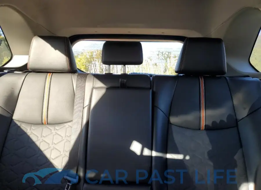 2T3J1RFV5PW375011# 10