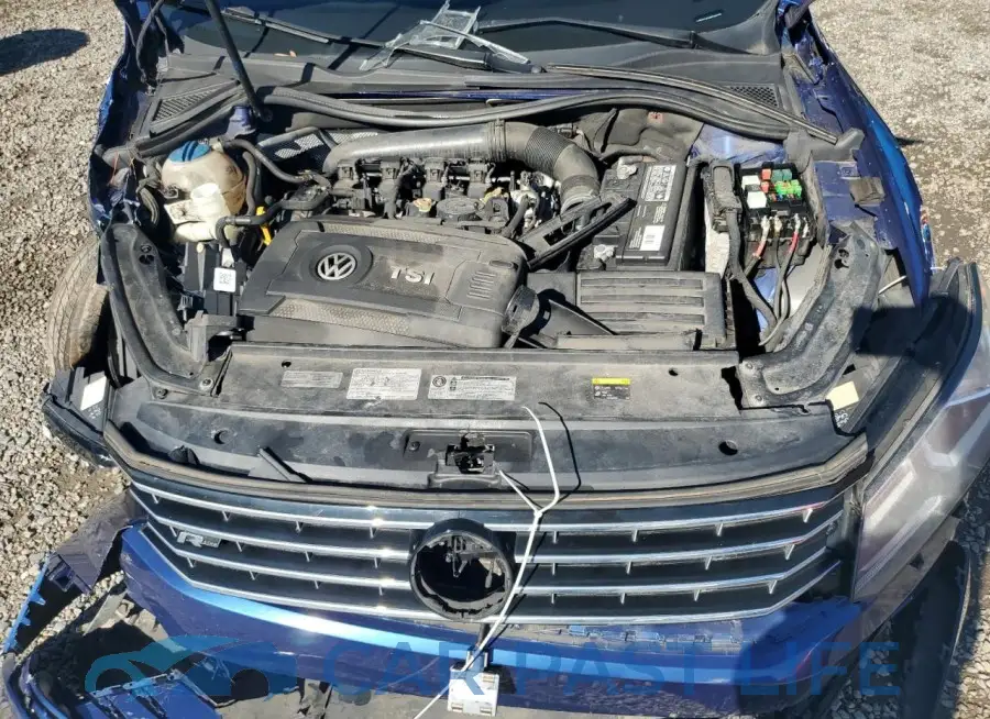1VWDT7A39HC080495# 11