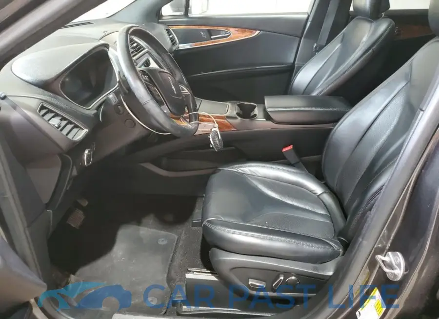 2LMPJ8KP4KBL15082# 7