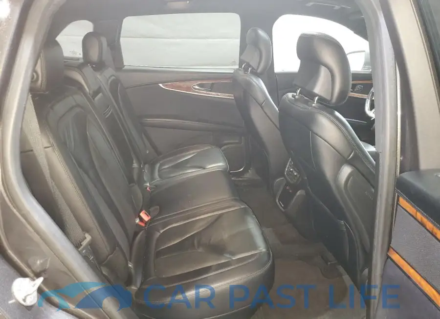 2LMPJ8KP4KBL15082# 11