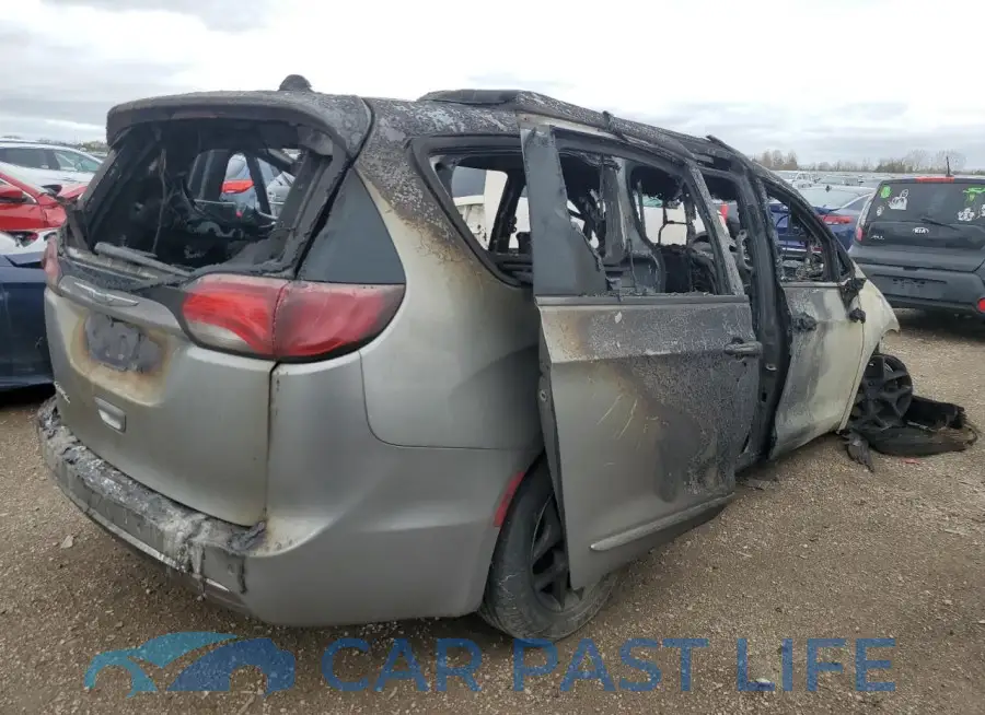2C4RC1EG1JR139362# 3