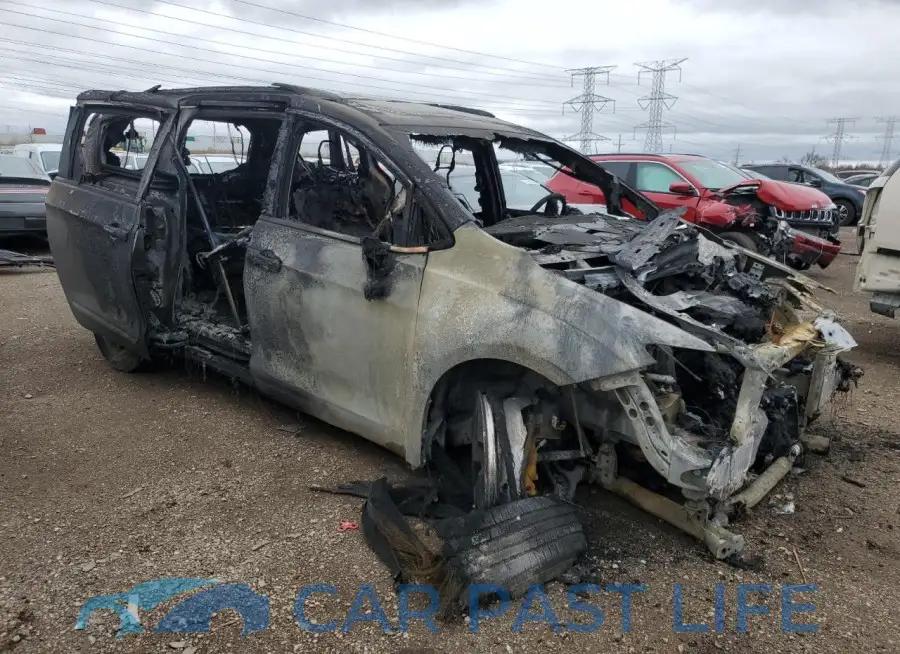 2C4RC1EG1JR139362# 4
