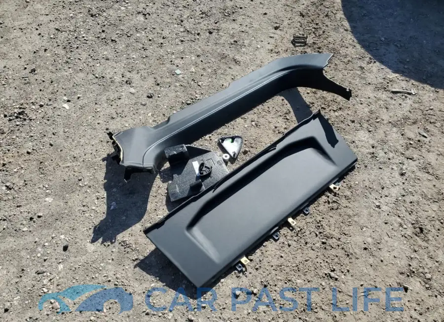 ZHWUF4ZF7LLA12545# 12