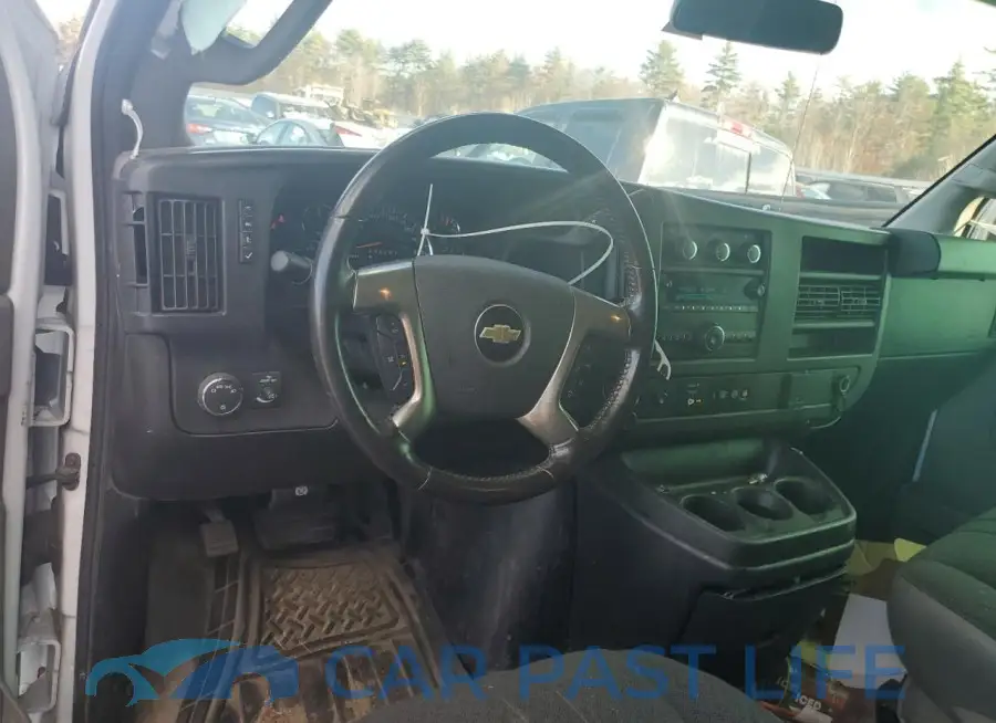 1GCWGAFB7J1345297# 8