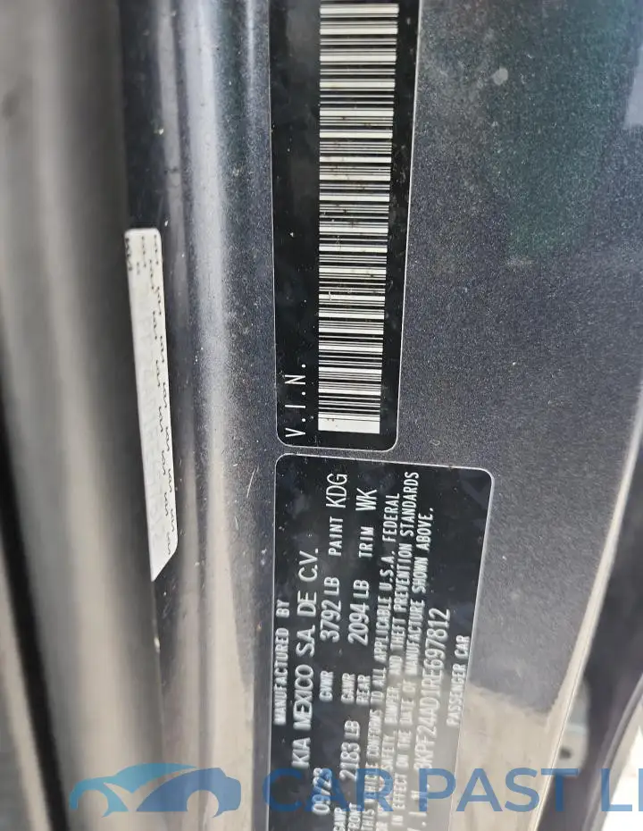 3KPF24AD1RE697812# 12
