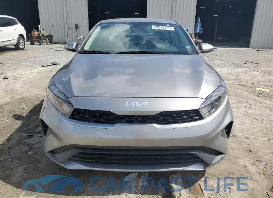 3KPF24AD6RE775226# 5