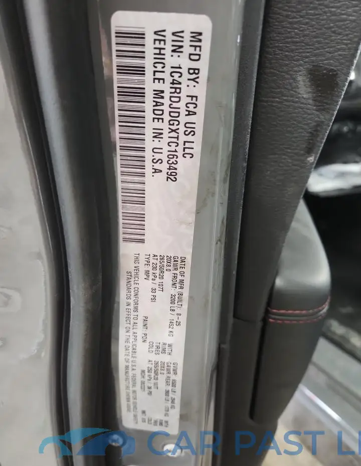 1C4RDJDGXTC163492# 14