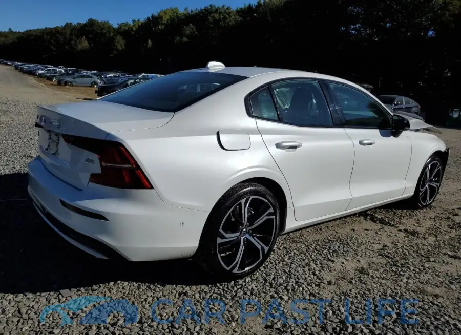 7JRL12FL3RG280977# 3