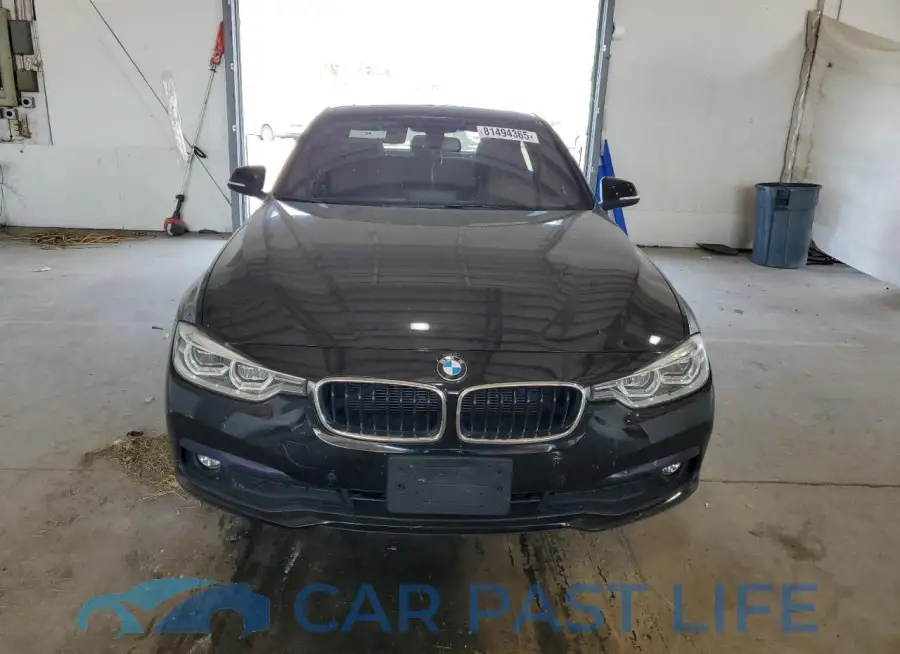 WBA8F1C32HK825807# 5