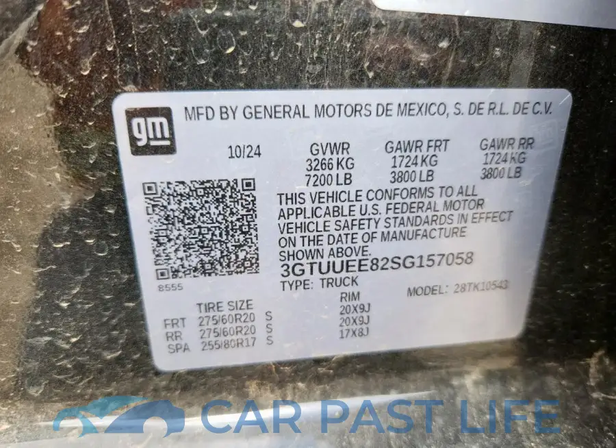 3GTUUEE82SG157058# 12
