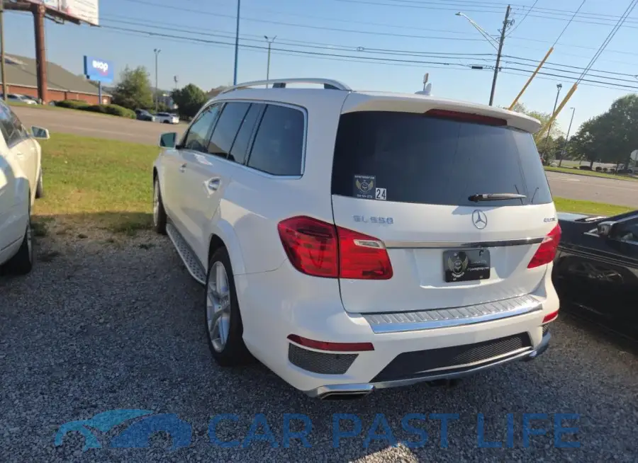 4JGDF7DE2GA638720# 3