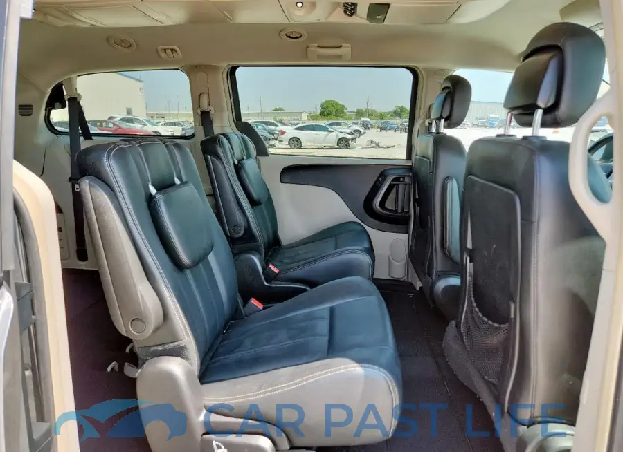 2C4RC1BG1GR214137# 11