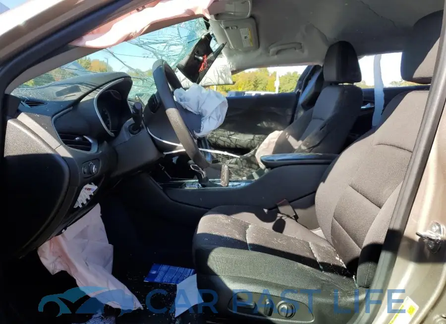 1G1ZD5ST2PF240215# 7