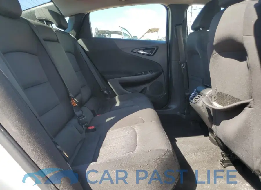 1G1ZD5ST4JF159756# 10