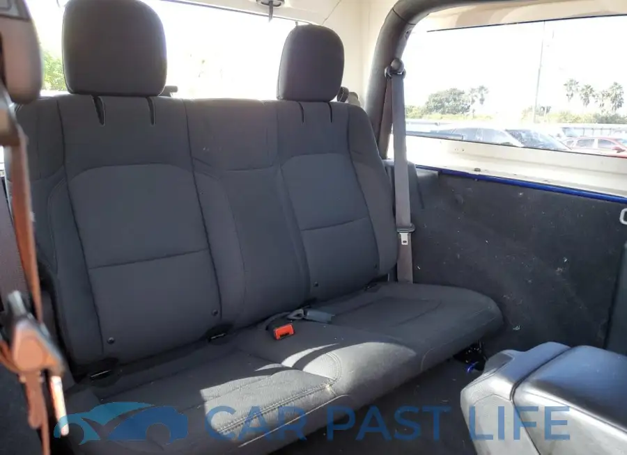 1C4GJXAG2JW280163# 11