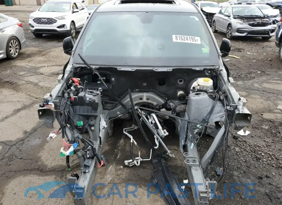 1C4RDJAG9NC129695# 12