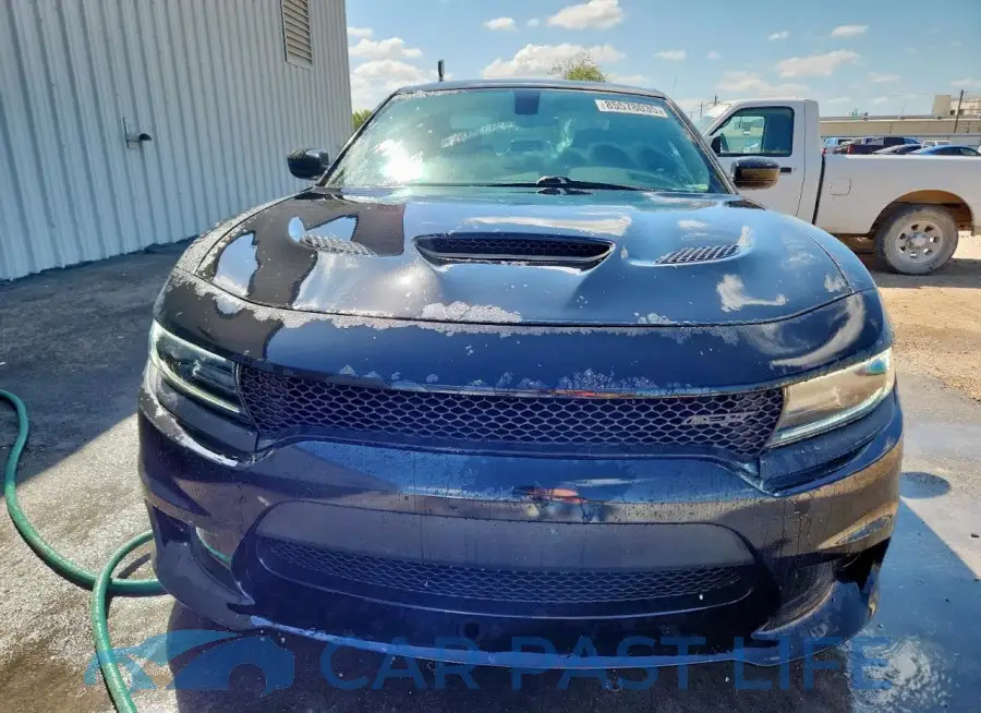 2C3CDXGJ3HH652745# 5