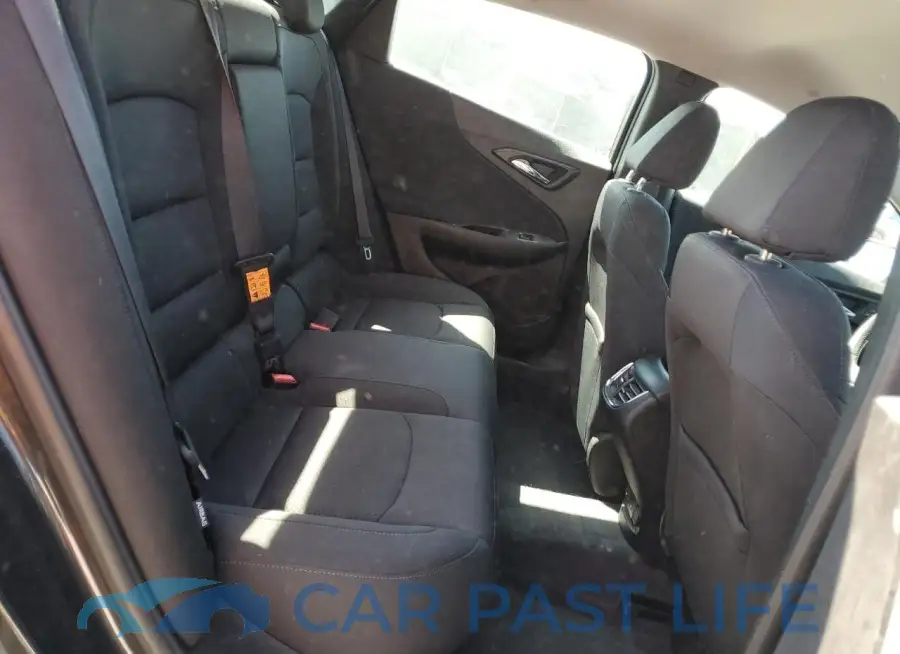 1G1ZD5ST3JF221311# 10