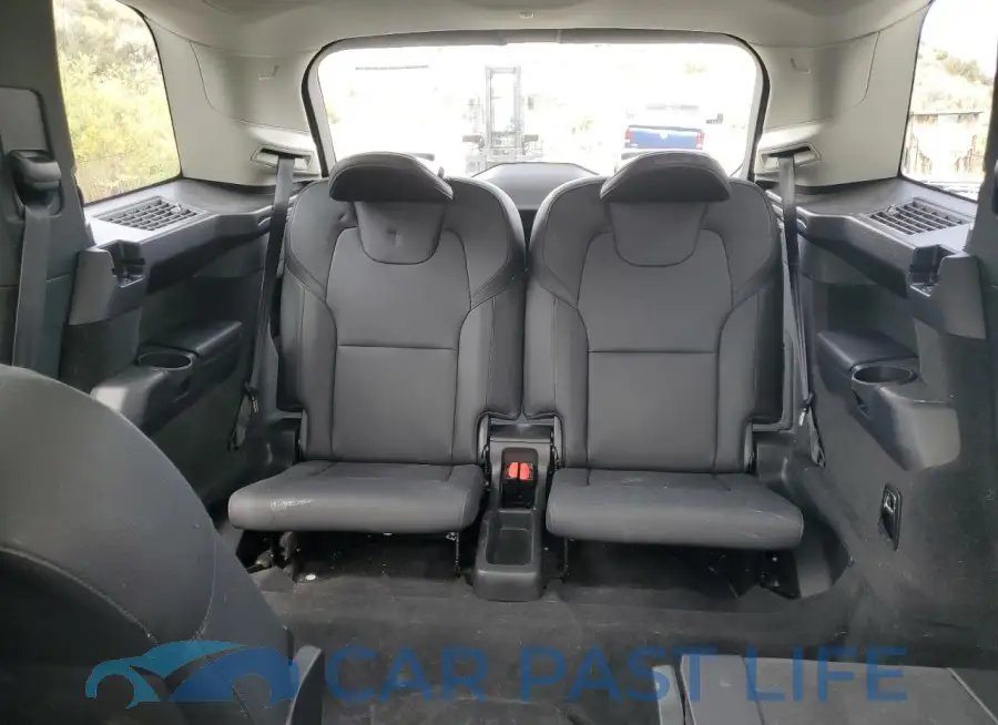 YV4062JEXR1253173# 10