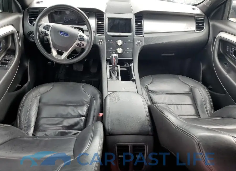 1FAHP2E82HG135370# 8