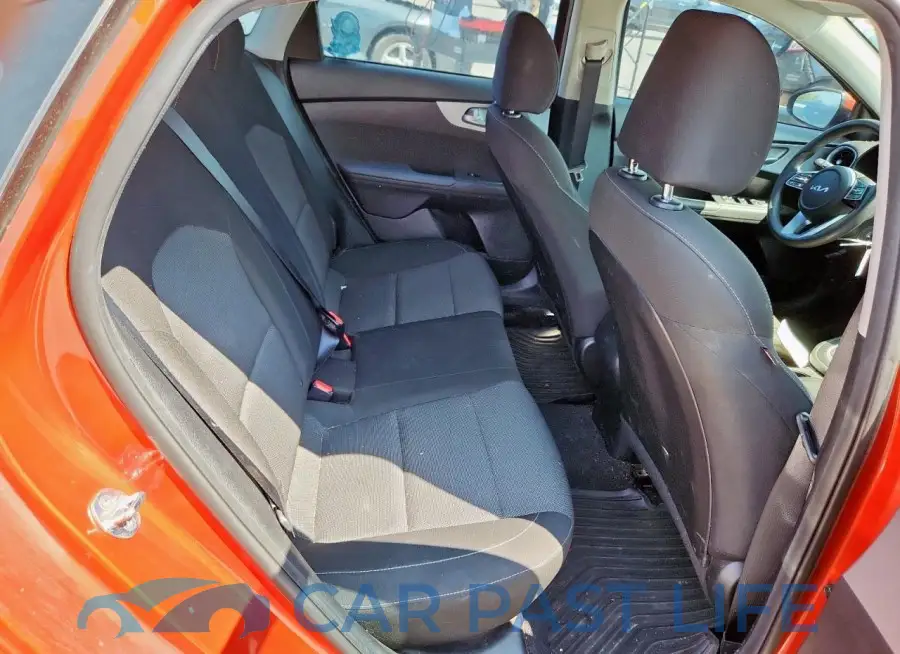 3KPF24AD6PE570115# 10