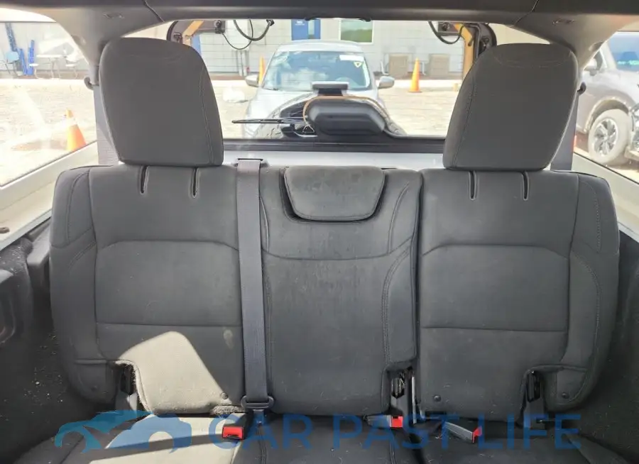 1C4HJXEG2JW172785# 10
