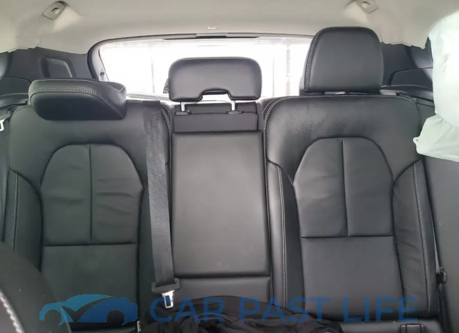 YV4AC2HKXN2769773# 10