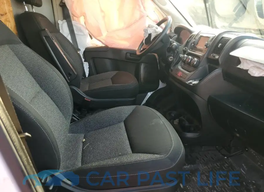 3C6TRVAG7JE124102# 7