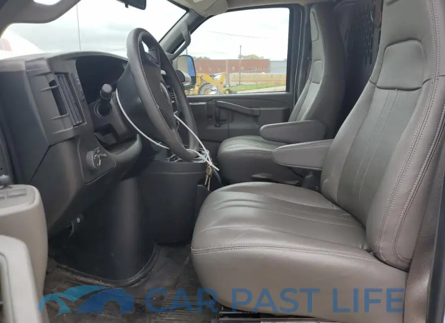 1GTW7AFP8R1207940# 7