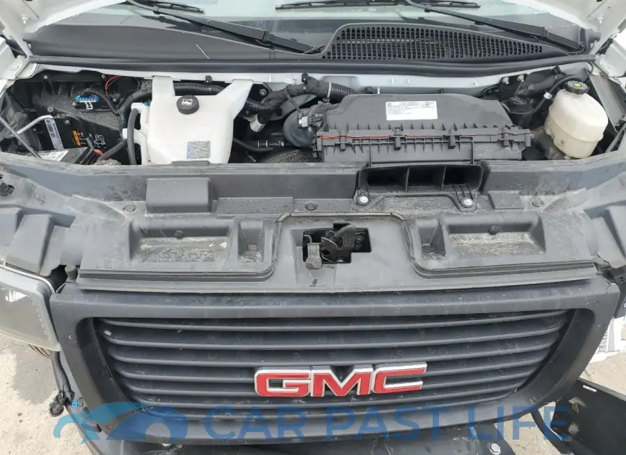 1GTW7AFP8R1207940# 11