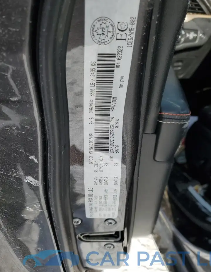1C4PJMCS1GW272158# 13
