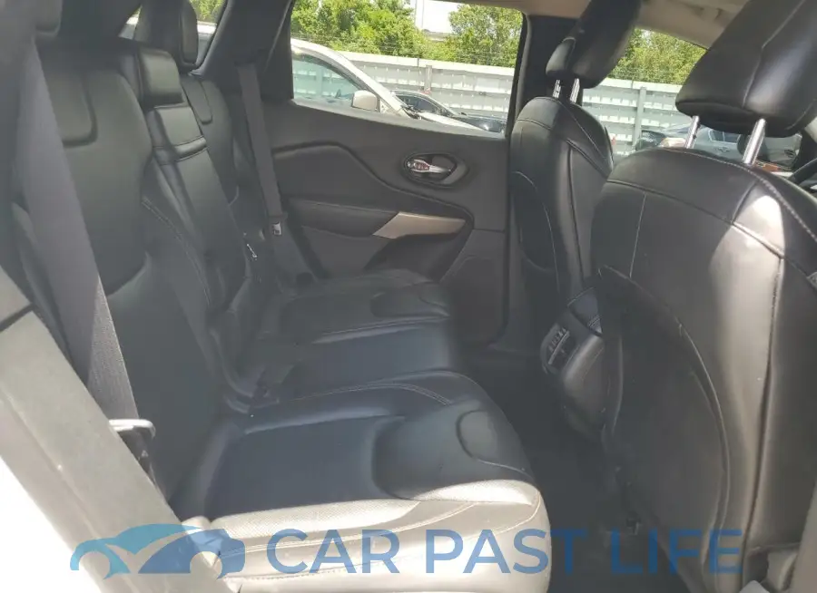 1C4PJMDS9HW583689# 11