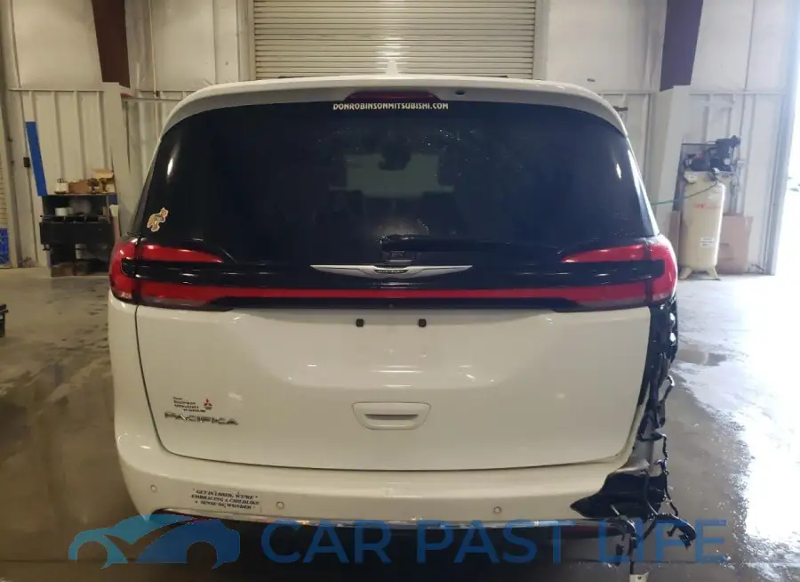 2C4RC1BG8NR117952# 6
