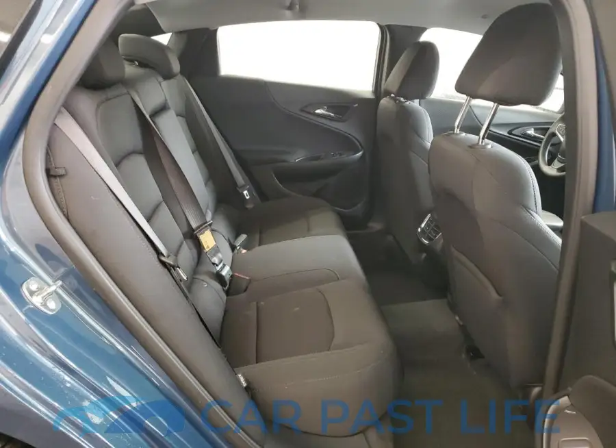 1G1ZD5ST6SF143382# 10