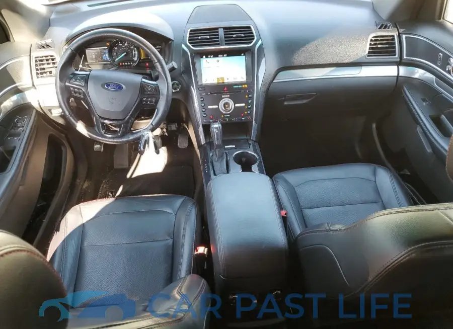 1FM5K8GTXHGB51568# 8
