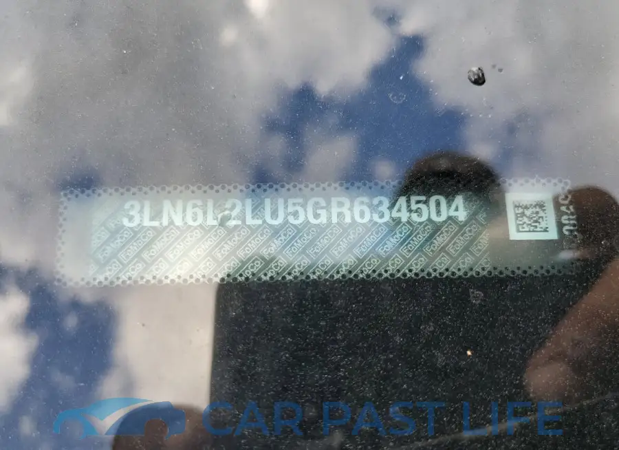 3LN6L2LU5GR634504# 12