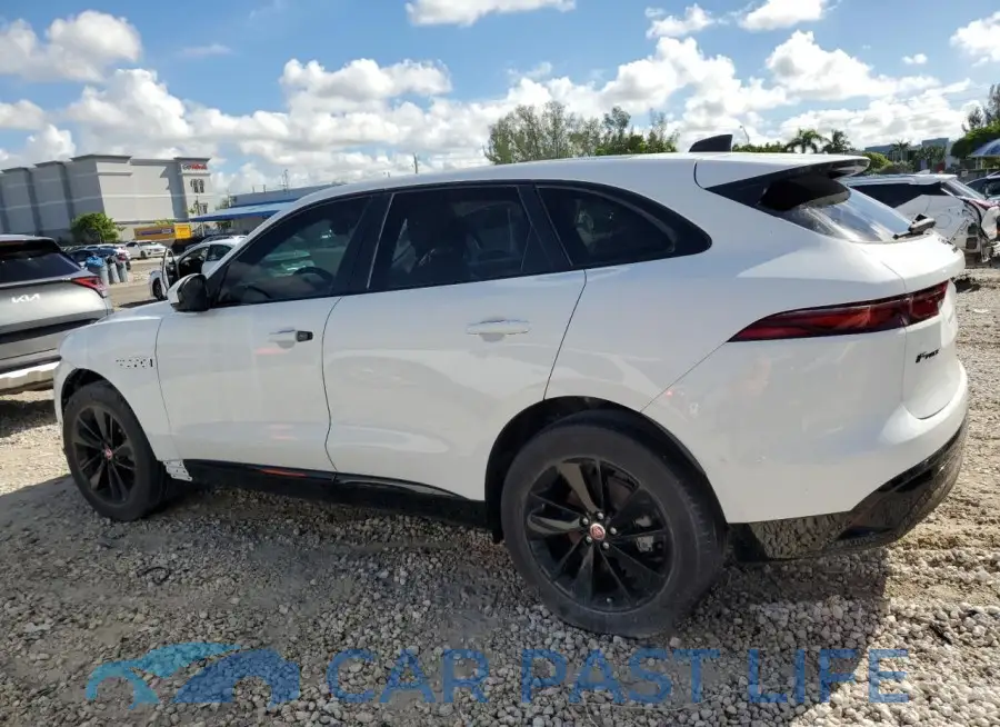 SADCJ2EX9NA697587# 2