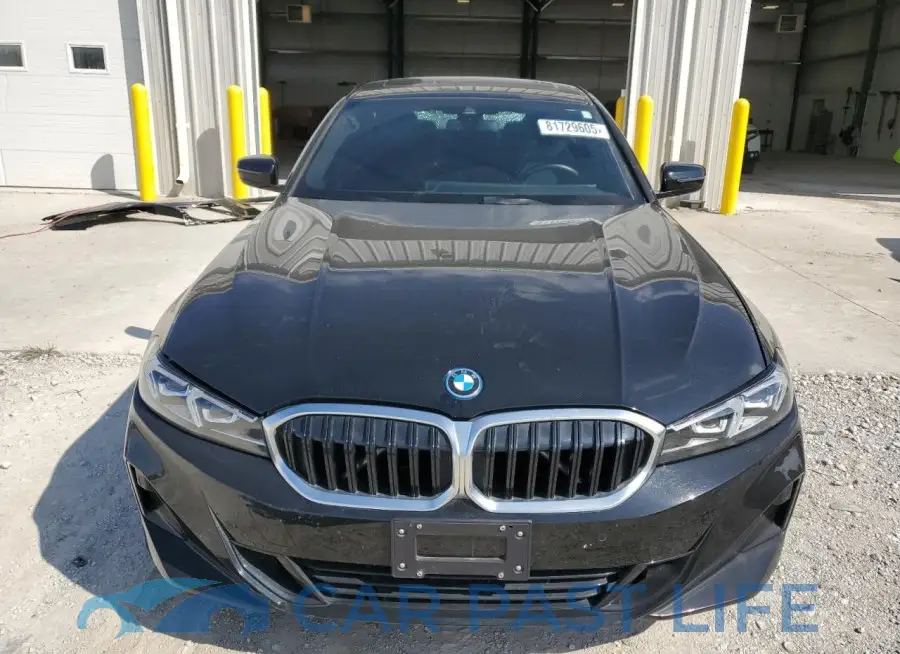 3MW39FS03R8E11864# 5