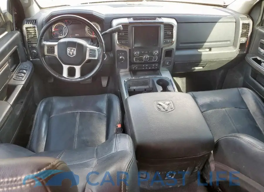 3C6UR5NJ3JG350104# 8