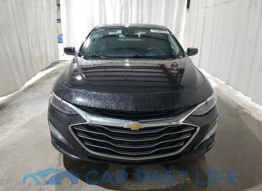 1G1ZD5STXPF135728# 5