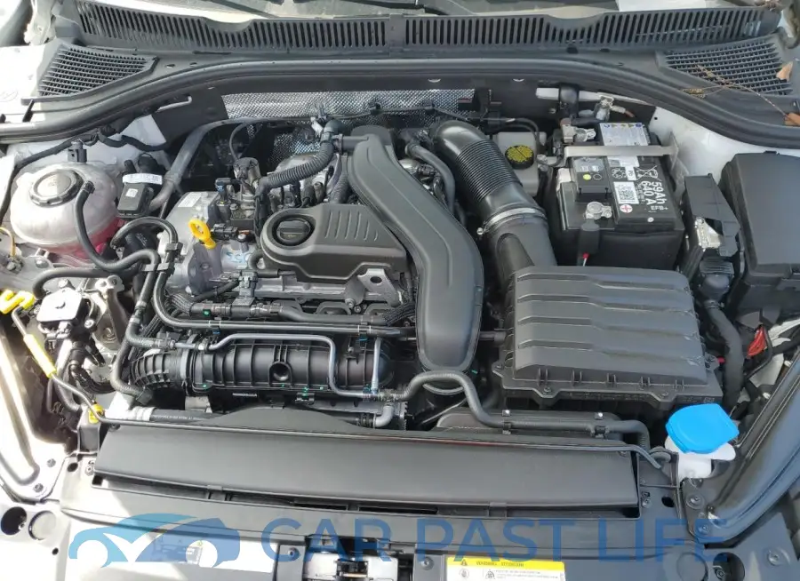 3VW5X7BU4SM070009# 11