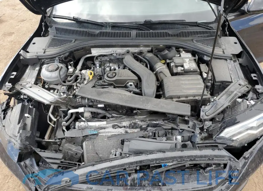 3VWAM7BU5RM052300# 11