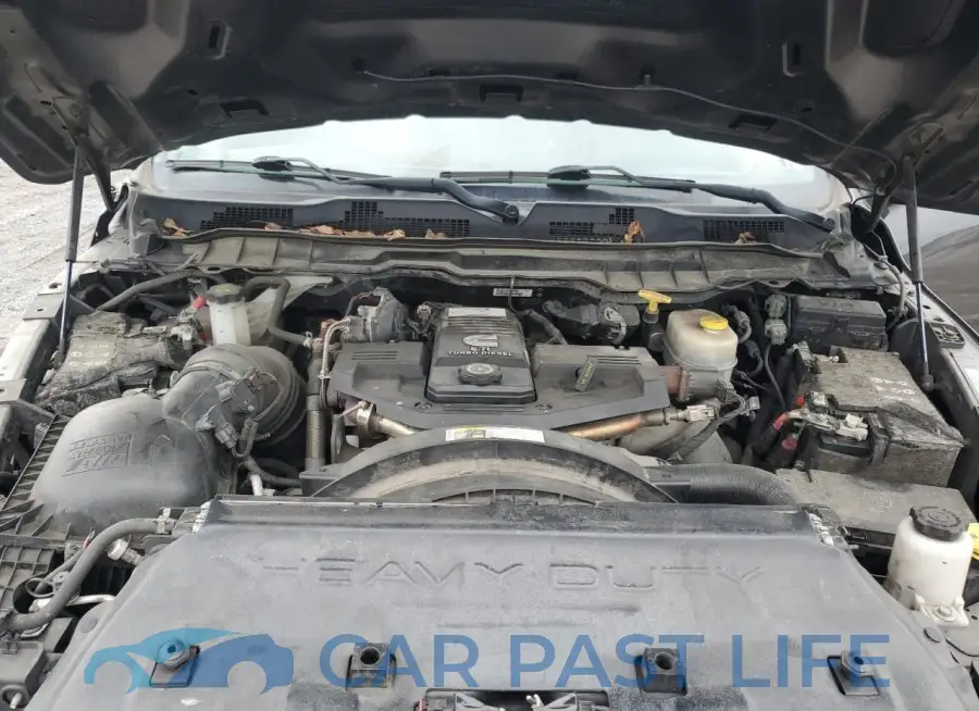 3C63RRML8JG220955# 11