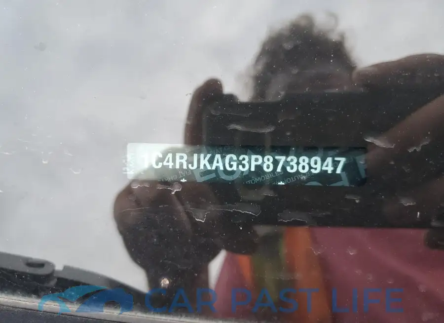1C4RJKAG3P8738947# 13