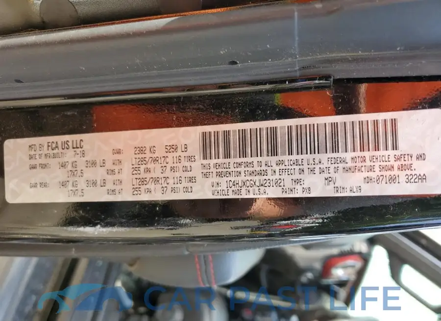 1C4HJXCGXJW231021# 13