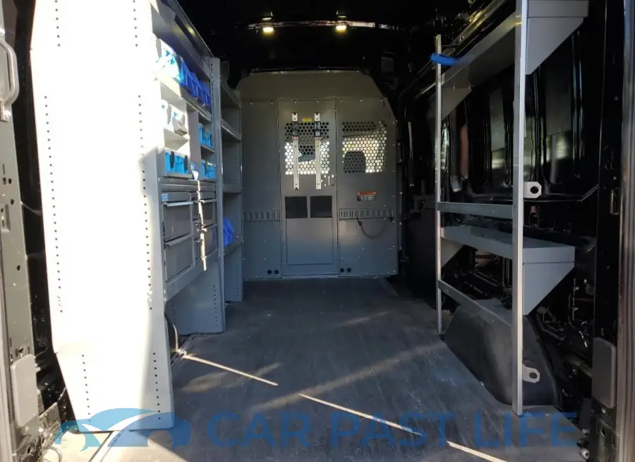 1FTYR2XM5HKB16128# 10